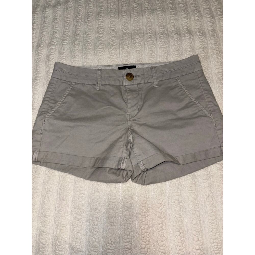 American Eagle midi chino shorts gray size 4